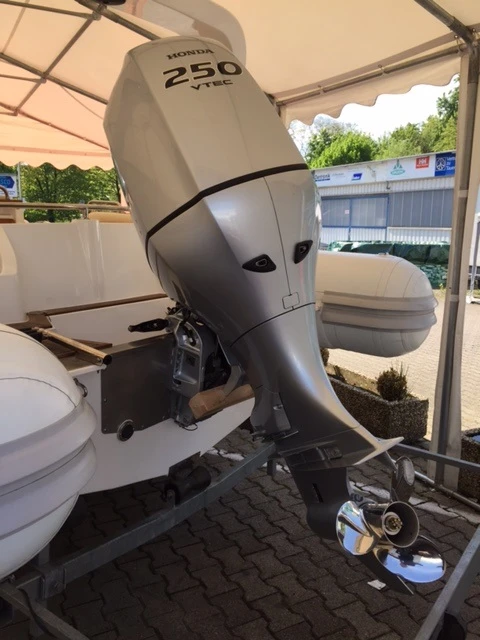 RibStar Heavy Duty 680 SE + Honda BF 250 + Harbeck Trailer BT3500 14 RibStar Heavy Duty 680 SE + Honda BF 250 + Harbeck Trailer BT3500 – Bild 12