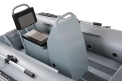 Quicksilver Jockey Konsole SU400 Grau 9 Quicksilver Jockey Konsole SU400 Grau -Wasser Abenteuer Quicksilver Inflatable jockeyseat console grey 1.png