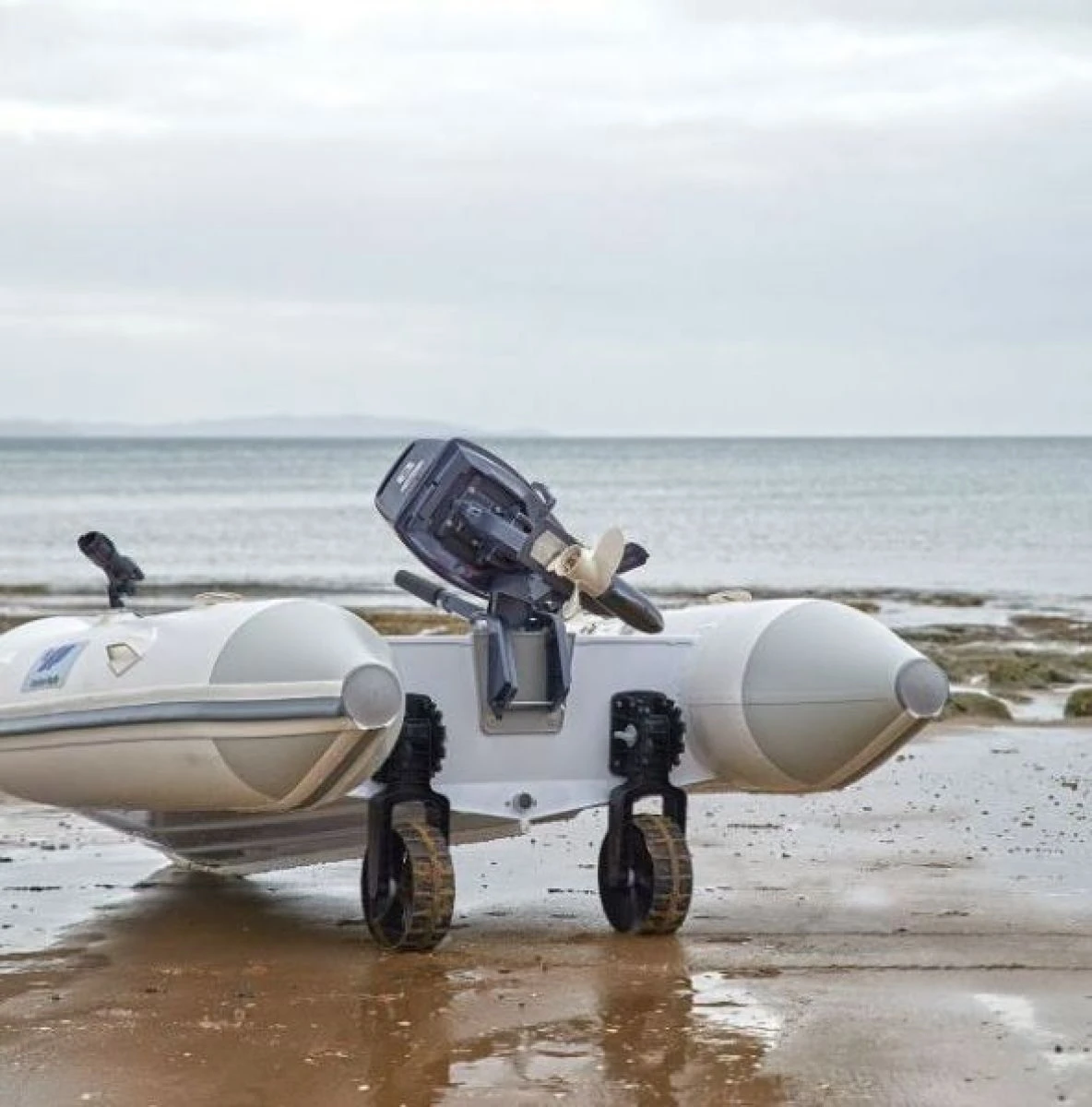 Titelseite 22 Titelseite -Wasser Abenteuer Railblaza Wheels2