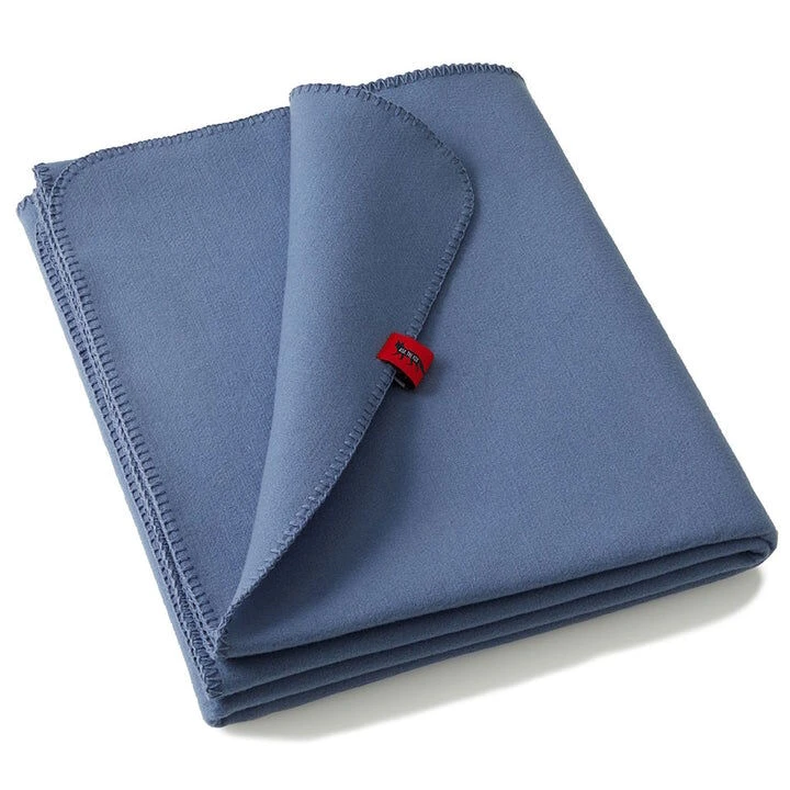 ASK THE FOX Feuerschutzdecke & Feuerlöschdecke COSY FOX Blau 3 ASK THE FOX Feuerschutzdecke & Feuerlöschdecke COSY FOX Blau