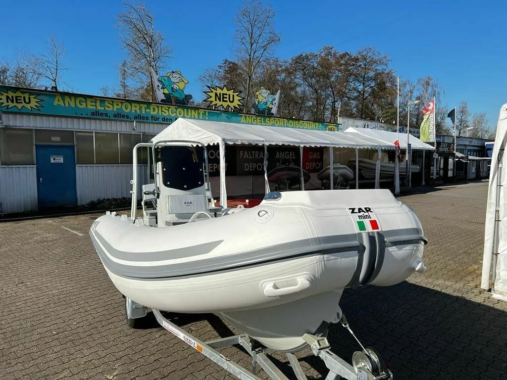 ZAR Mini RIB 16 SC PVC Inkl. Honda BF 80 LRTU Aussenborder & Harbeck Trailer 4 ZAR Mini RIB 16 SC PVC Inkl. Honda BF 80 LRTU Aussenborder & Harbeck Trailer – Bild 2